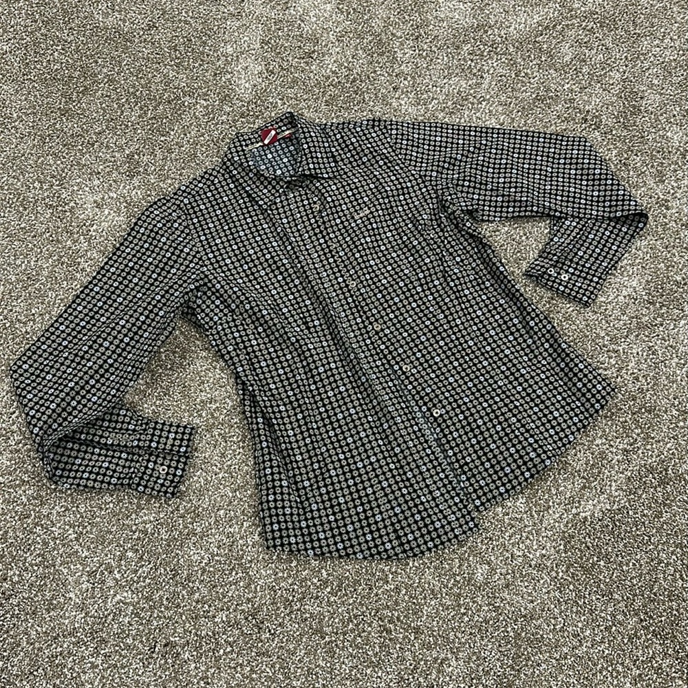 Like New Women’s Cruel Girl Button Up Shirt